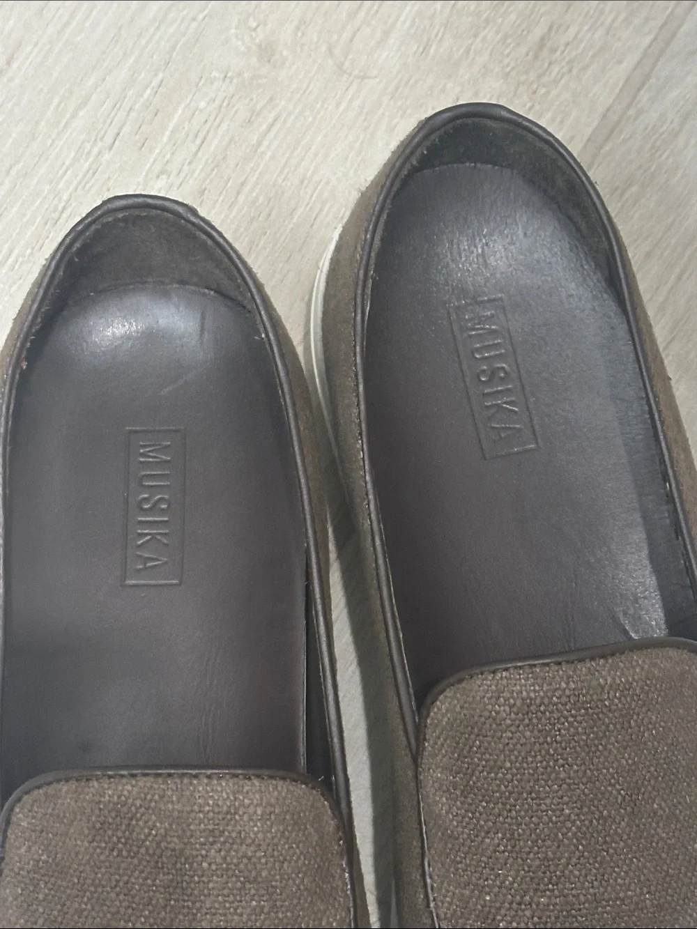 Musika Men’s Brown Slip-On Sneakers Size 44 Textured Fabric Luxury Casual Shoes